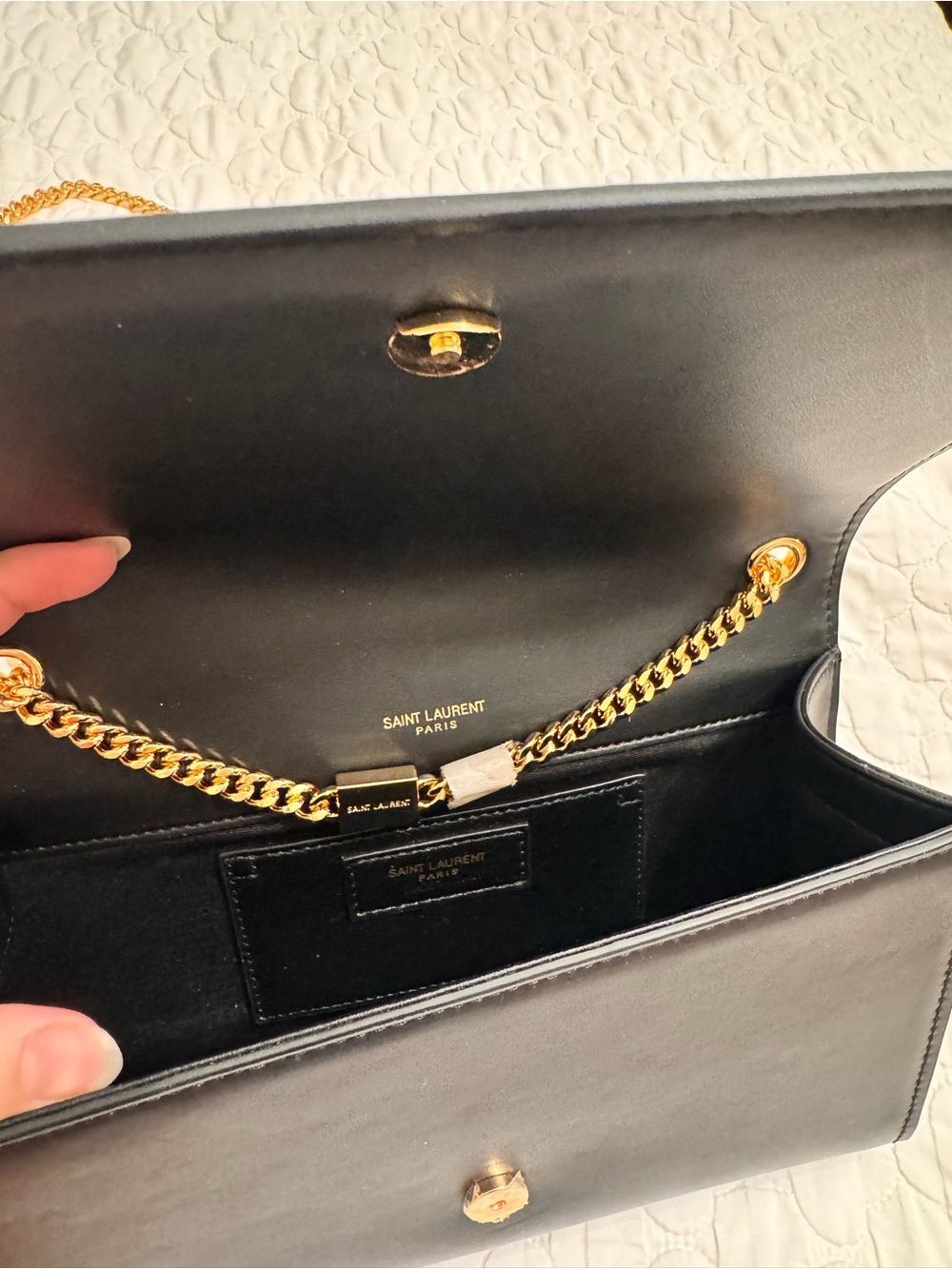 Cute Leather Shoulder Bag with Gold - Picture 10 of 12